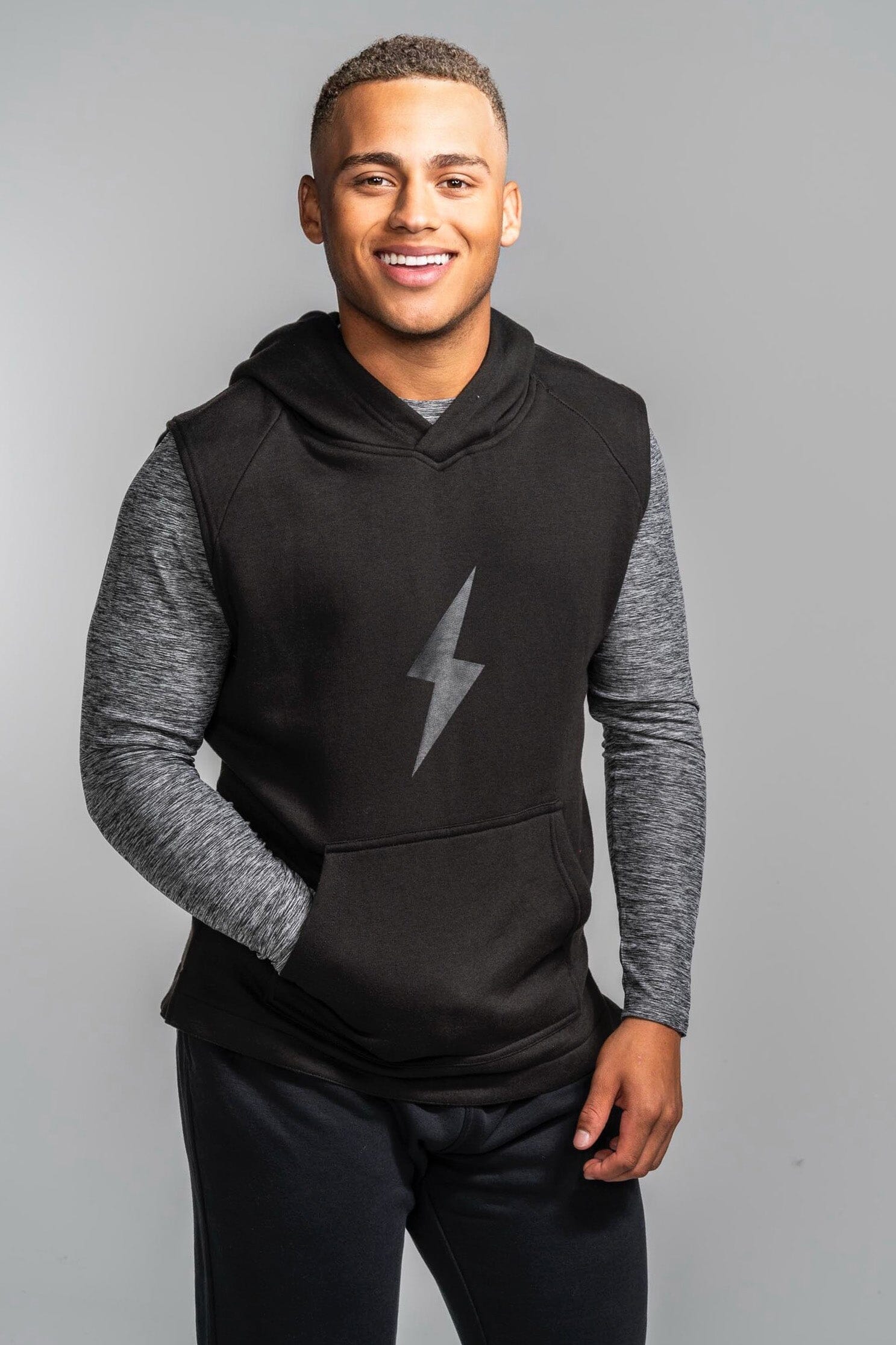bruce-bolt-bolt-sleeveless-hoodie-black-w-black-bolt-sleeveless-hoodie-hamza-sarfaraz-international-779090.jpg