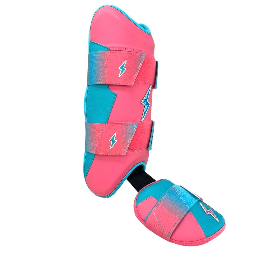 bruce-bolt-signature-series-leg-guard-clark-leg-guard-bruce-bolt-672136.jpg